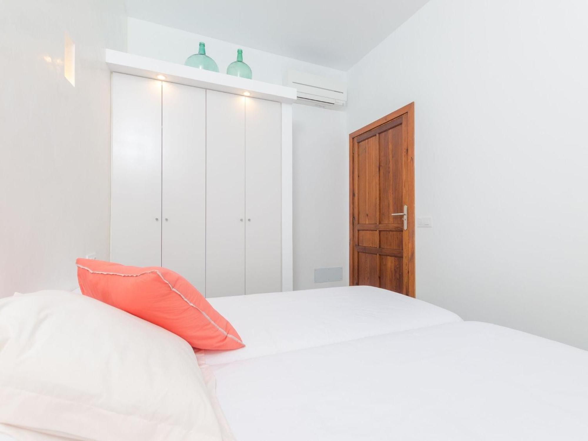 Na Valenta - With Private Pool In *